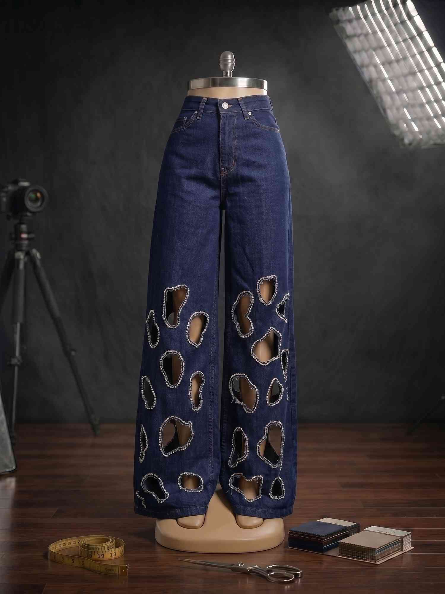 Kristal Çerçeveli Pencere Detaylı Geniş Paça Denim Pantolon Eclipse