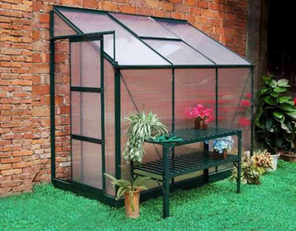 Hobby Greenhouses