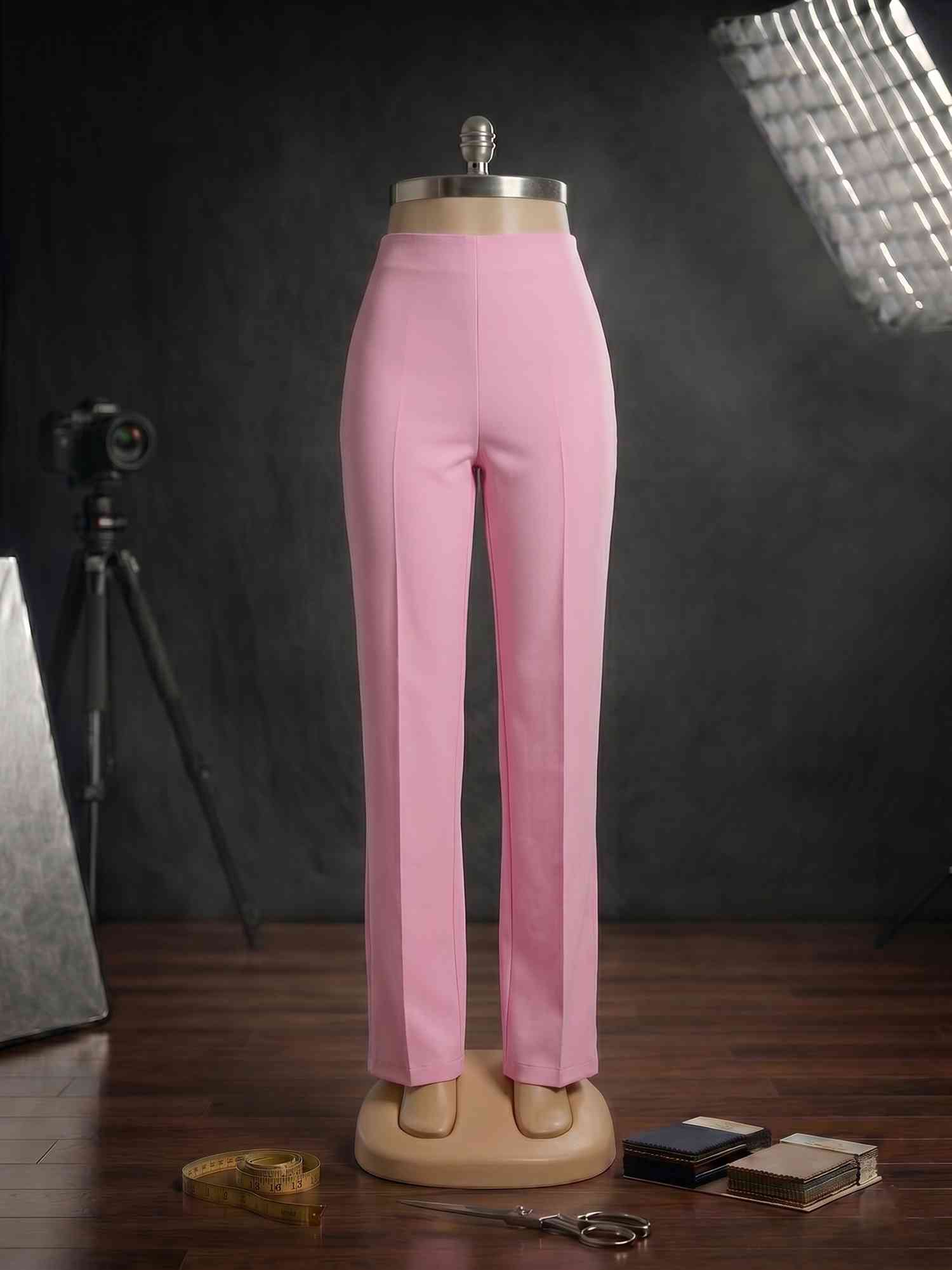 Omuz Kristal Saçak Detaylı Tailored Pembe Blazer Ceket ve Pantolon Takım Elysia